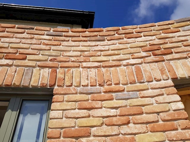 image of exterior brick wall, Barrett Bricklaying Clondalkin