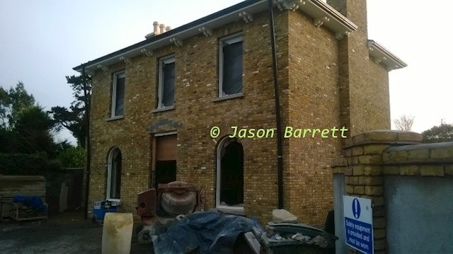 image of exterior brickwork on house, Barrett Bricklaying