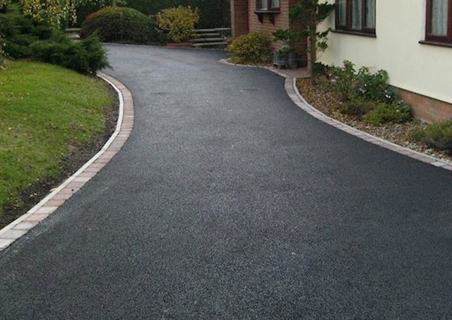 Driveway tarmacking in Navan and County Meath is provided by Leinster Tarmac