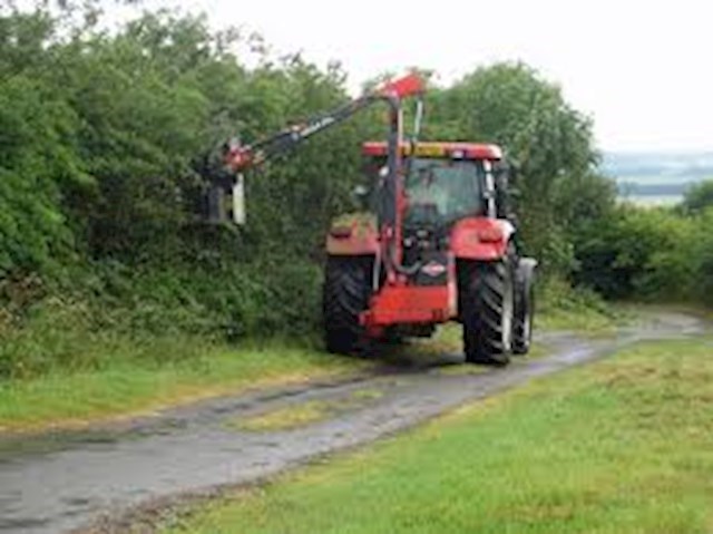 Image of hedge cutting which is provided by C Gallagher Agri Contractor in Westmeath.