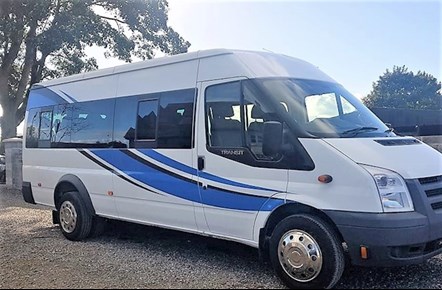 Image of Bo's Buses minibus in Kilbeggan Westmeath, party minibus hire in Kilbeggan Westmeath is provided by Bo's Buses