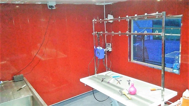 image of dog grooming facilities at Lakeview Kennels