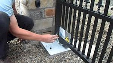 Image of automatic gate in Galway being repaired by Cannon Philip Electrical, automatic gates in Galway are maintained and repaired by Cannon Philip Electrical