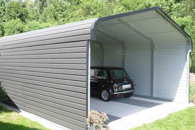 Image of carport in Ireland supplied by Steel Carports, carports in Ireland are supplied by Steel Carports