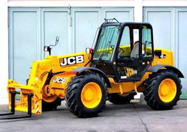 Image of digger for hire in Stamullen, Laytown and Bettystown, tool and plant hire in Stamullen, Bettystown and Laytown is available form Harry Hire in Balbriggan