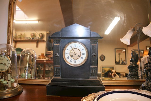 Antique clocks in Drogheda are stocked in Times Past Drogheda Antiques Centre