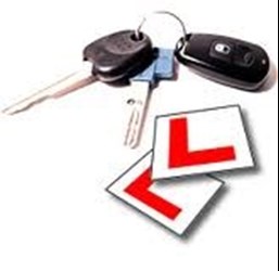 Image of car keys in Wexford, beginnger driving lessons in Wexford are provided by Long's Driving School