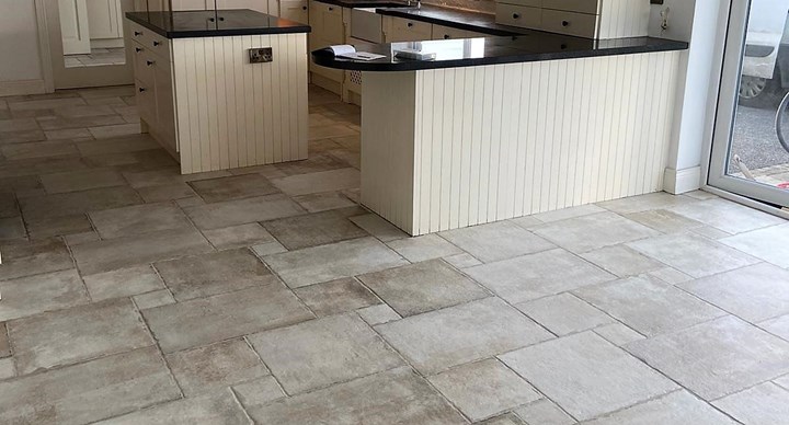Kitchen floor in Dundalk, tiled by SC Tiling
