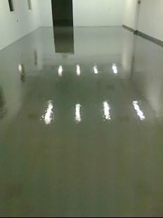 Image of epoxy resin floor in Dublin provided by  O'Reilly Industrial Coatings, epoxy resin floors and polyurethane floors in Dublin are provided by  O'Reilly Industrial Coatings