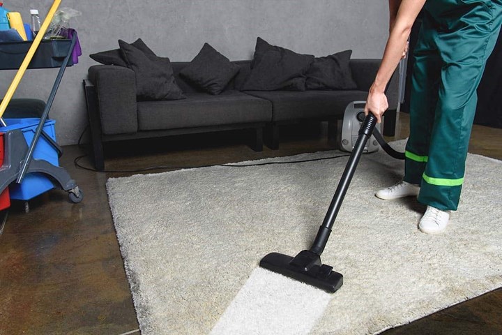 Domestic carpet cleaing services Carrickmacross