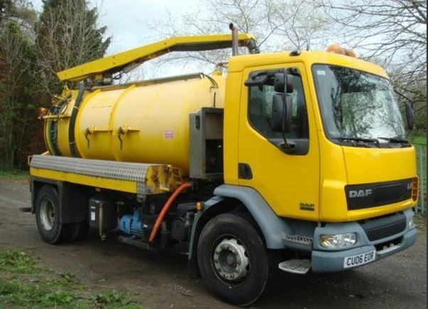 Image of Kelly's Septic Tank Truck in Limerick.